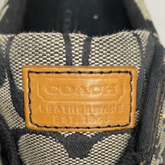 Coach Sneakers size 7 1/2 B - Picture 5 of 7